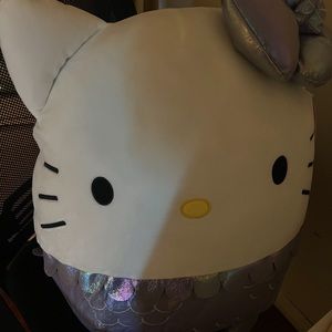 Hello kitty squishmallow